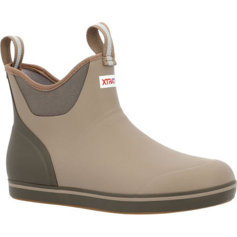 XTRATUF Men’s 6″ Ankle Deck Boot Medium