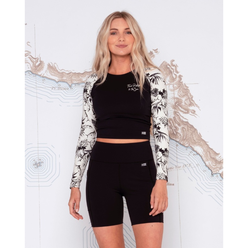 SALTY CREW FIND REFUGE RASHGUARD