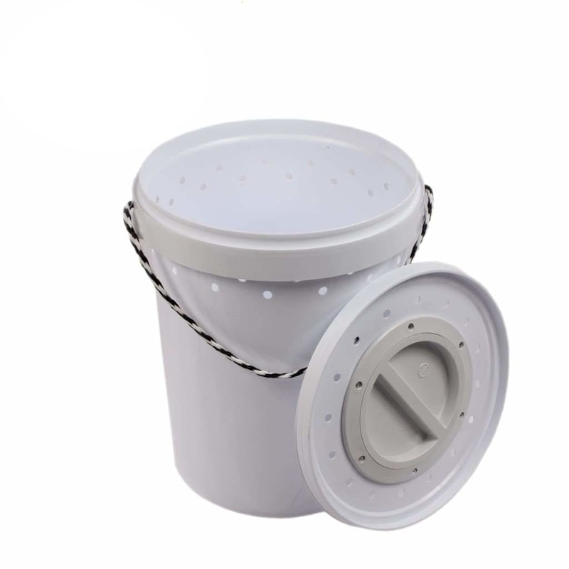 Bait Bucket 25 Litre With Screw Lid